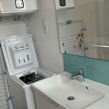 Apartament T2 Cosy A Plage, 1er Etage, 4 Pers, Proche Plage, Bien Equipe, Ideal Familles - Fr-1-674-45 *